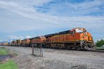 BNSF 7956 starts to pull out of Helena